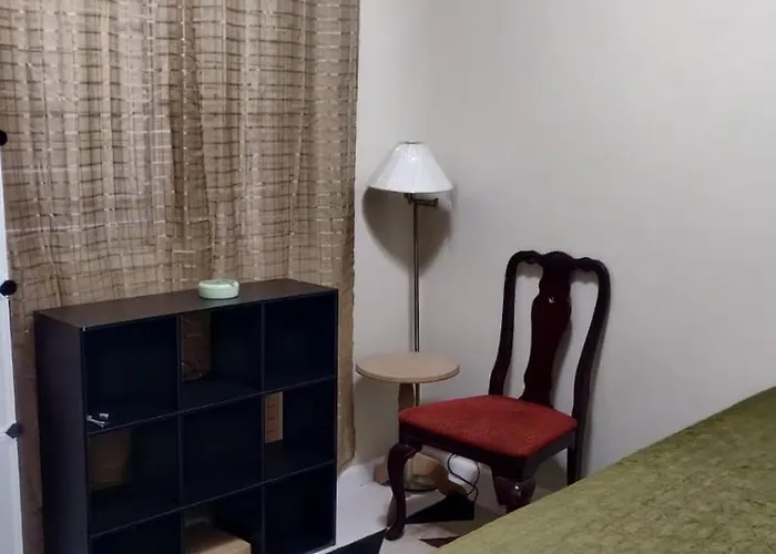 Guango Grove Cozy Corner Apartment *